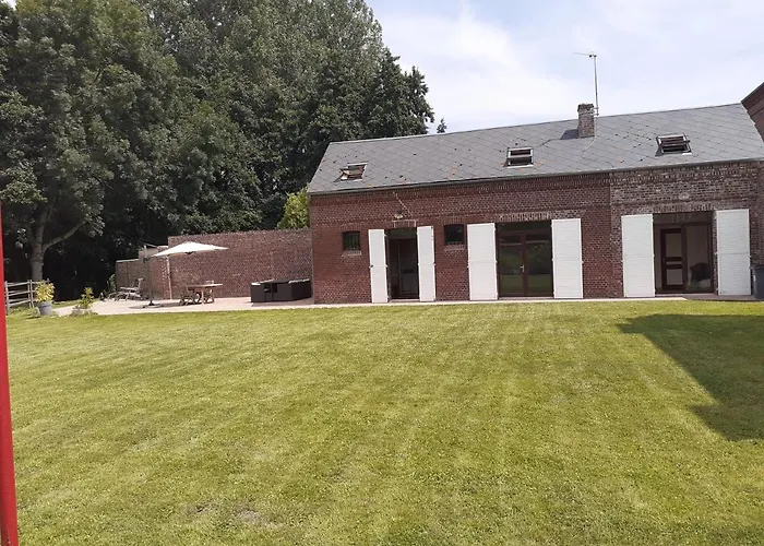 Holiday home La Maison De L'isle Eu (Seine-Maritime)